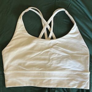 lululemon Energy Longline Bra
Medium Support, B–D Cups white